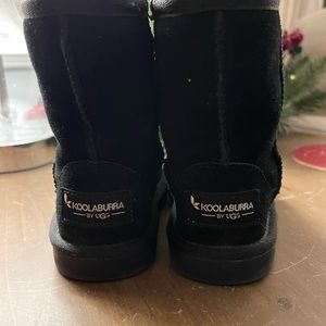 Toddler boots size 6